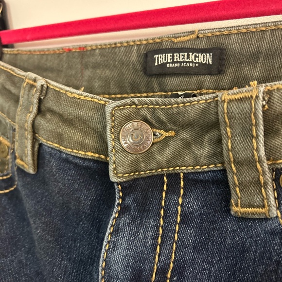 True Religion Colorblock mid rise flare jeans - Picture 4 of 8